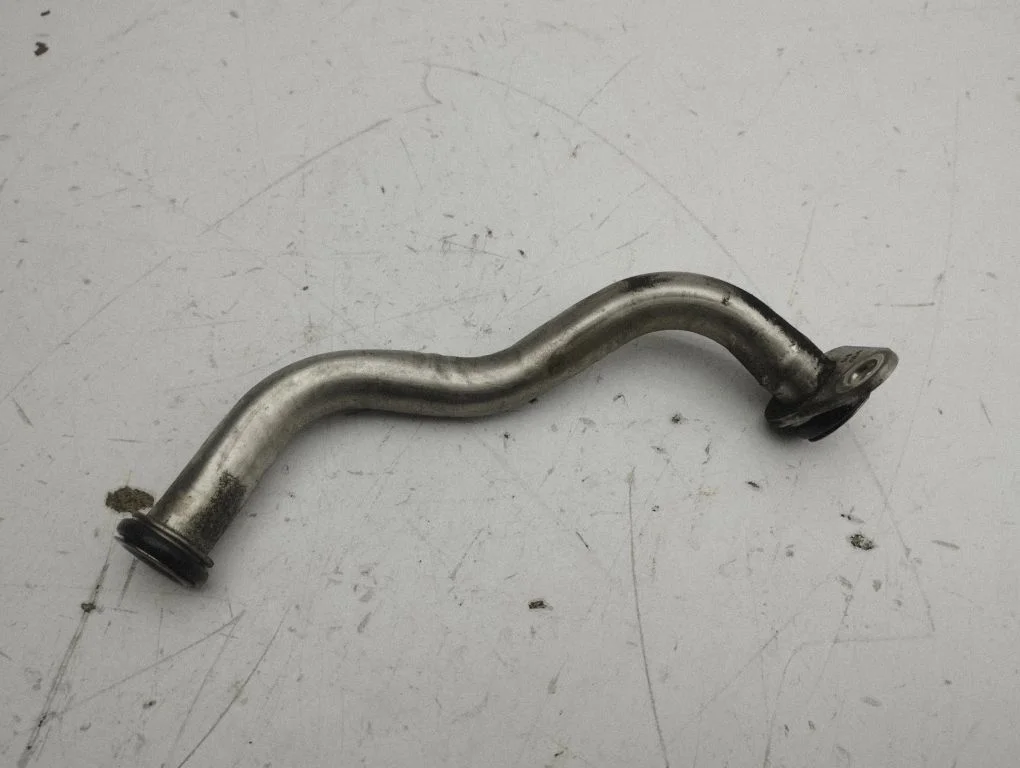 Turbo turbocharger oiling pipe/hose 05E145735B