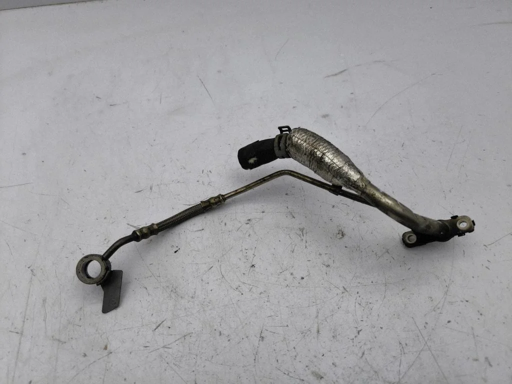 Turbo turbocharger oiling pipe/hose