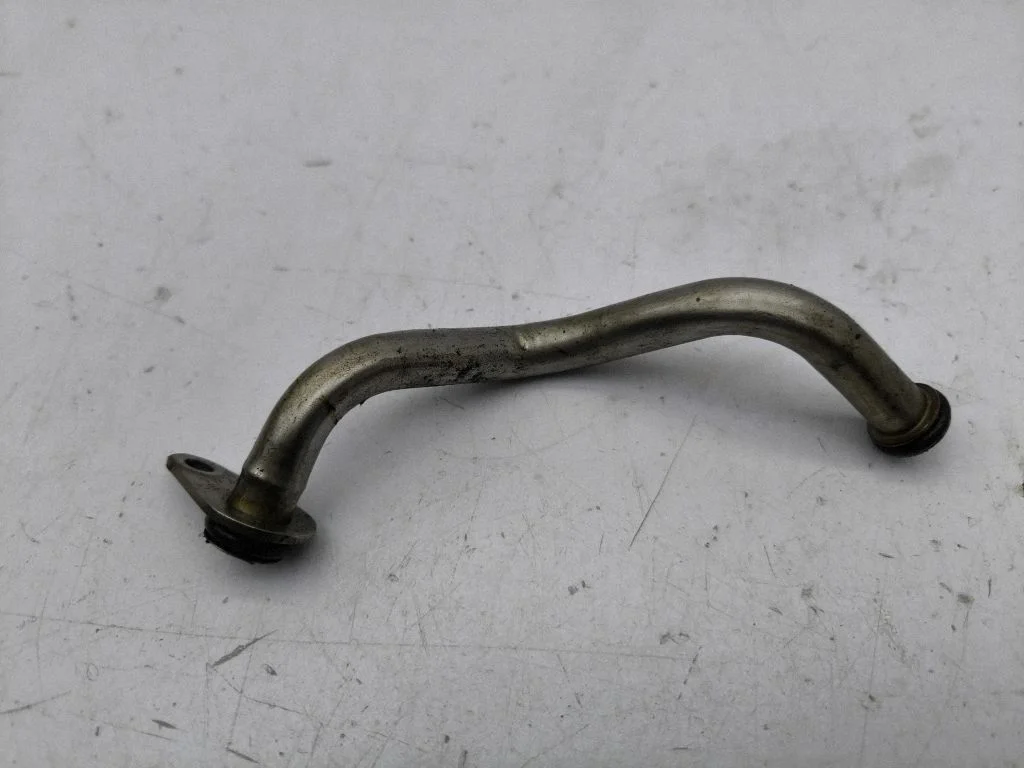 Turbīnas eļļošanas caurulīte(-s)/šļūtene(-s) 04C145735A