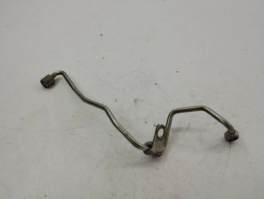 Turbo turbocharger oiling pipe/hose