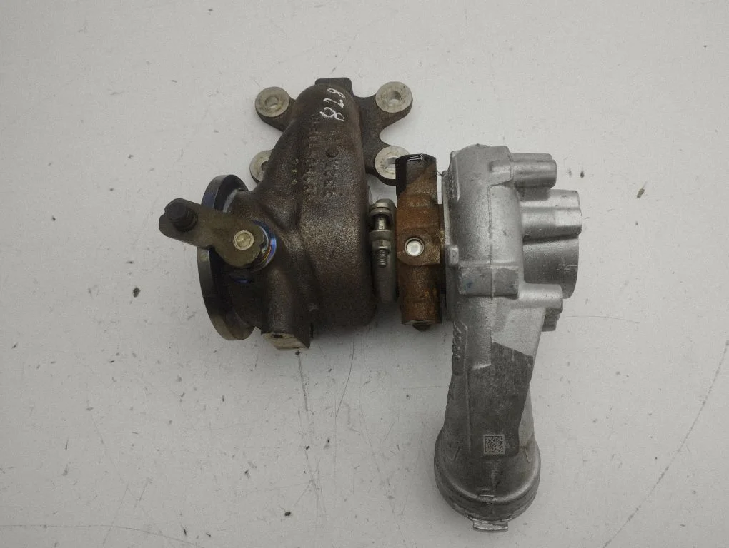 Turbocharger 05E145701K