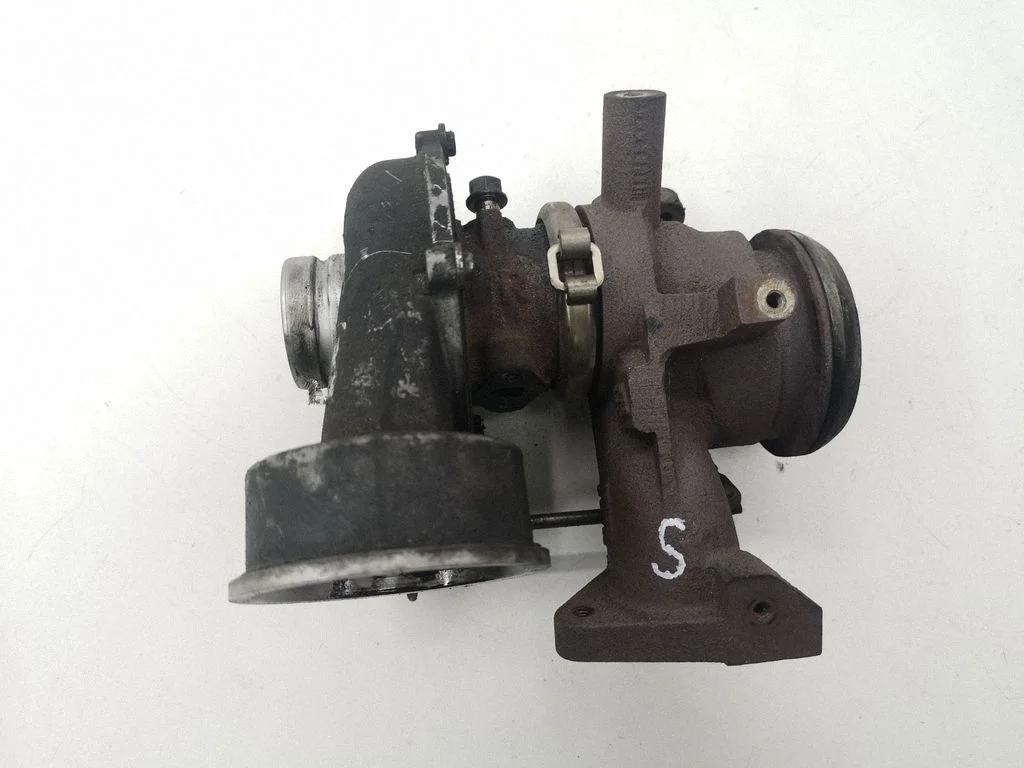 Turbocharger A6100901780