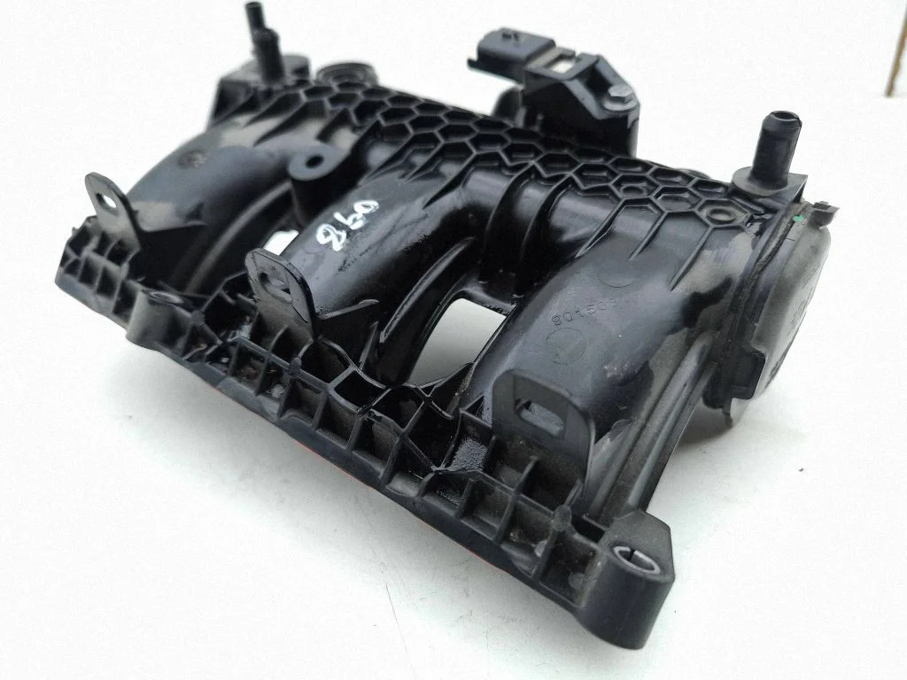 Intake manifold 99652S
