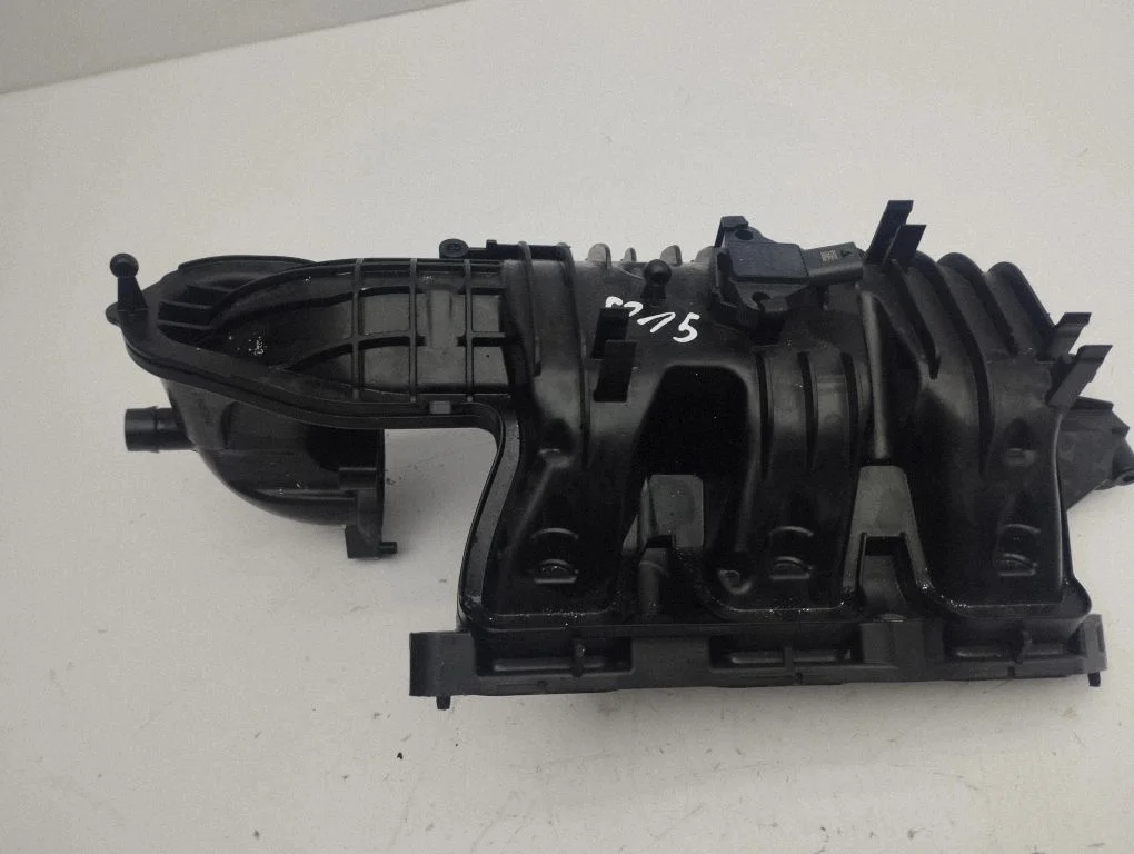 Intake manifold 05C129709F