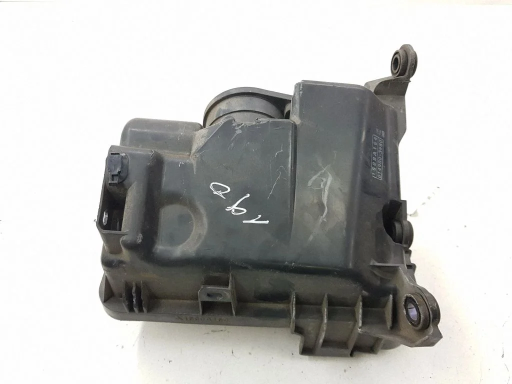 Air filter box 1500A164