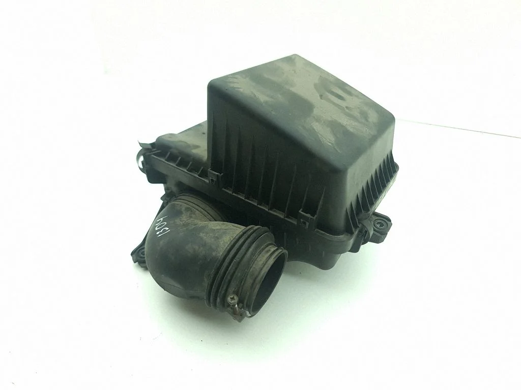 Air filter box 281113E700