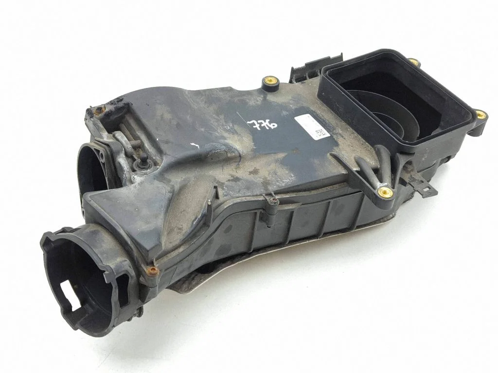 Air filter box A6510901301