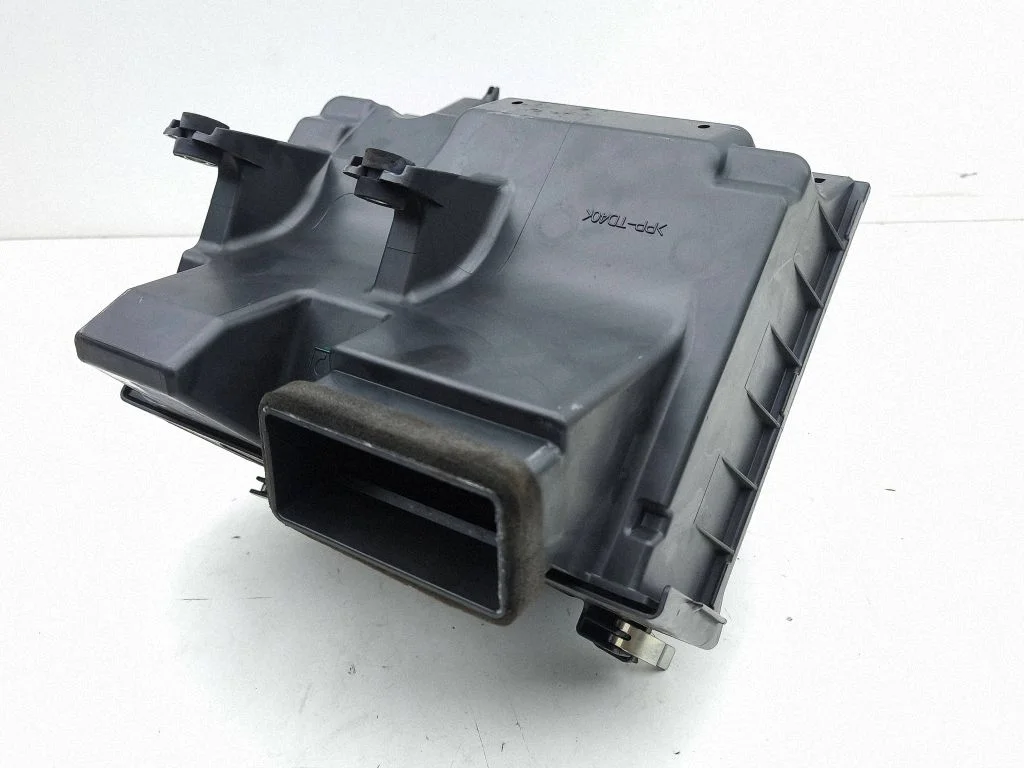 Air filter box 1770031B30