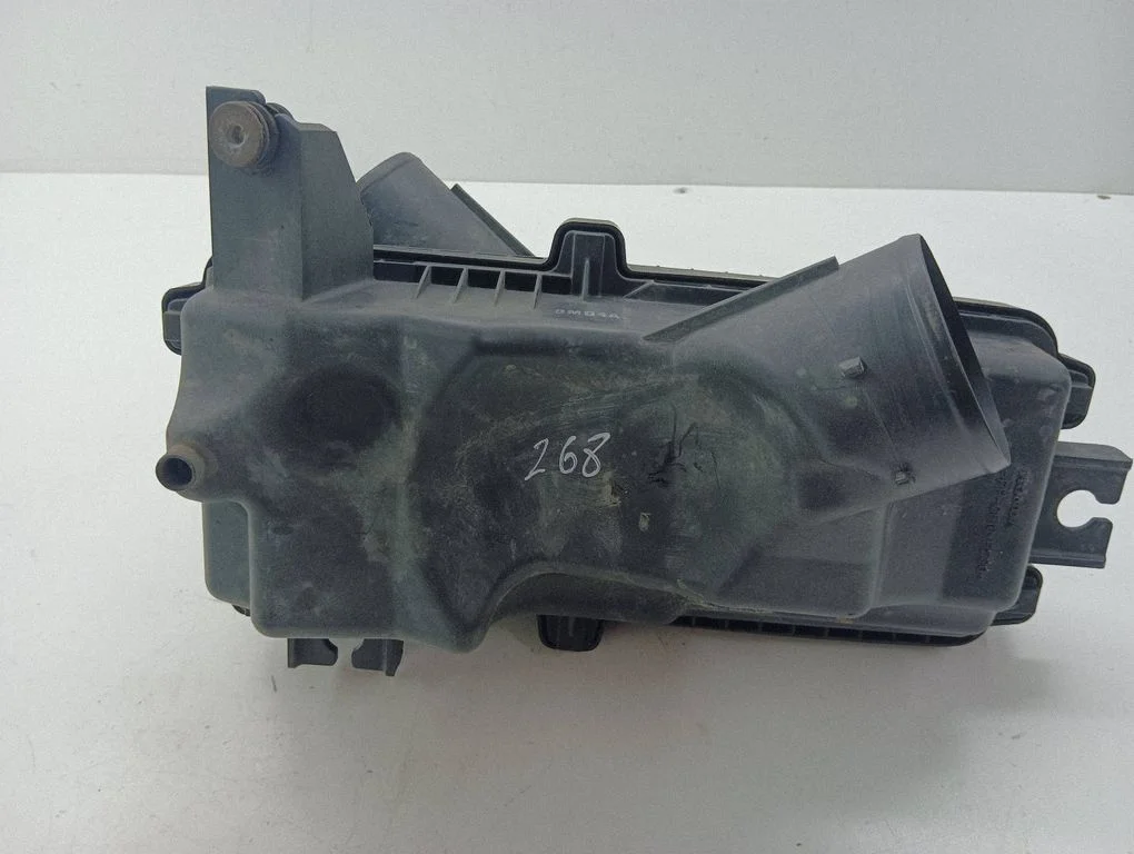 Air filter box