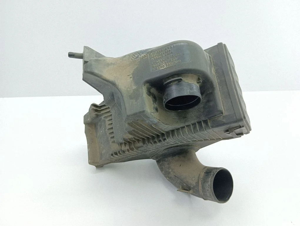 Air filter box 8200398989