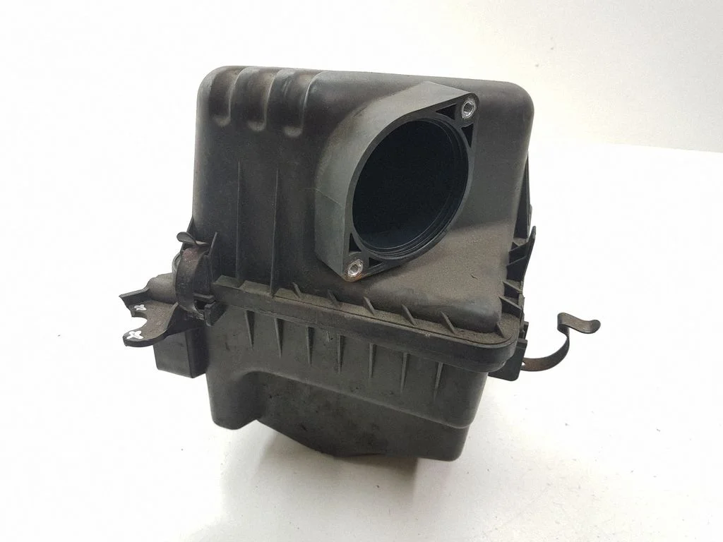 Air filter box – Hyundai i30 (2007-2012)