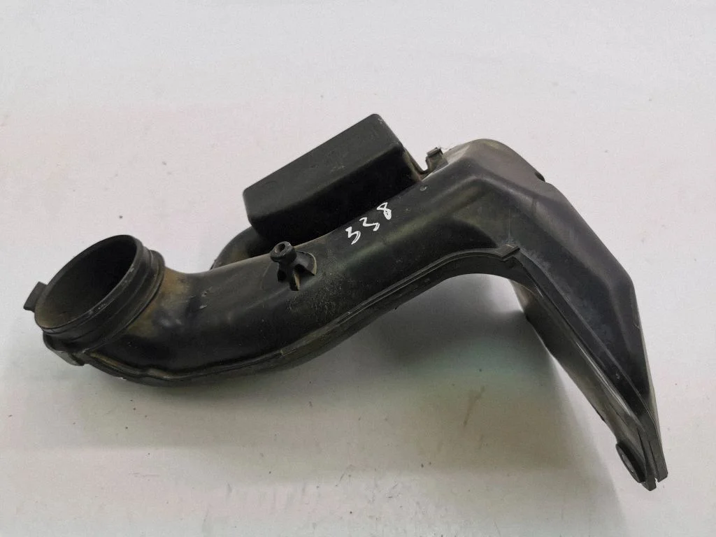 Air intake duct part L33DK3804