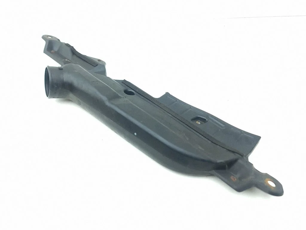 Air intake duct part 165544HK0A