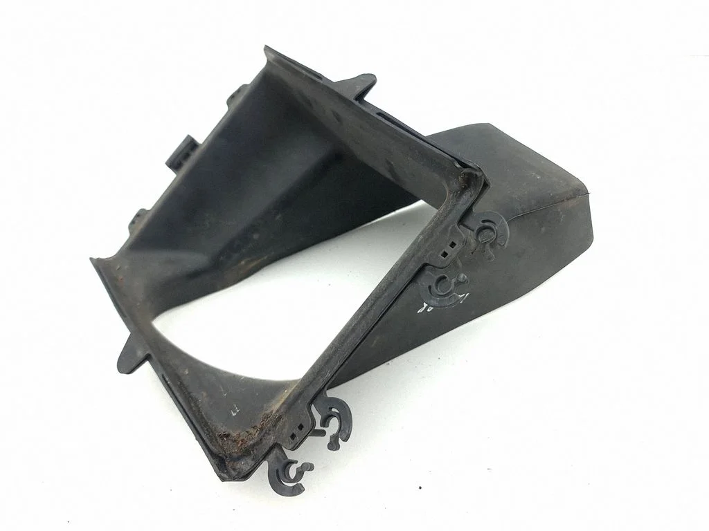 Air intake duct part 3W5121467