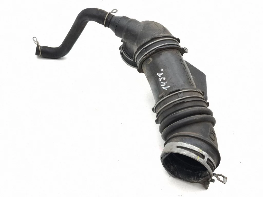 Air intake duct part 1789437010
