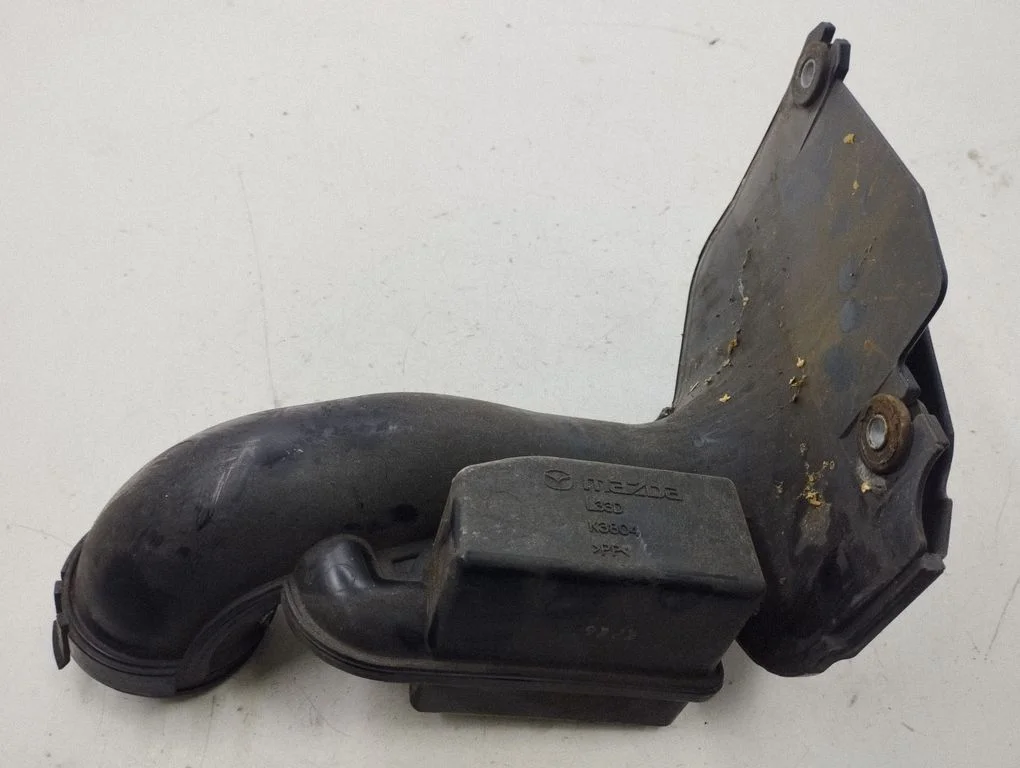 Air intake duct part L33D