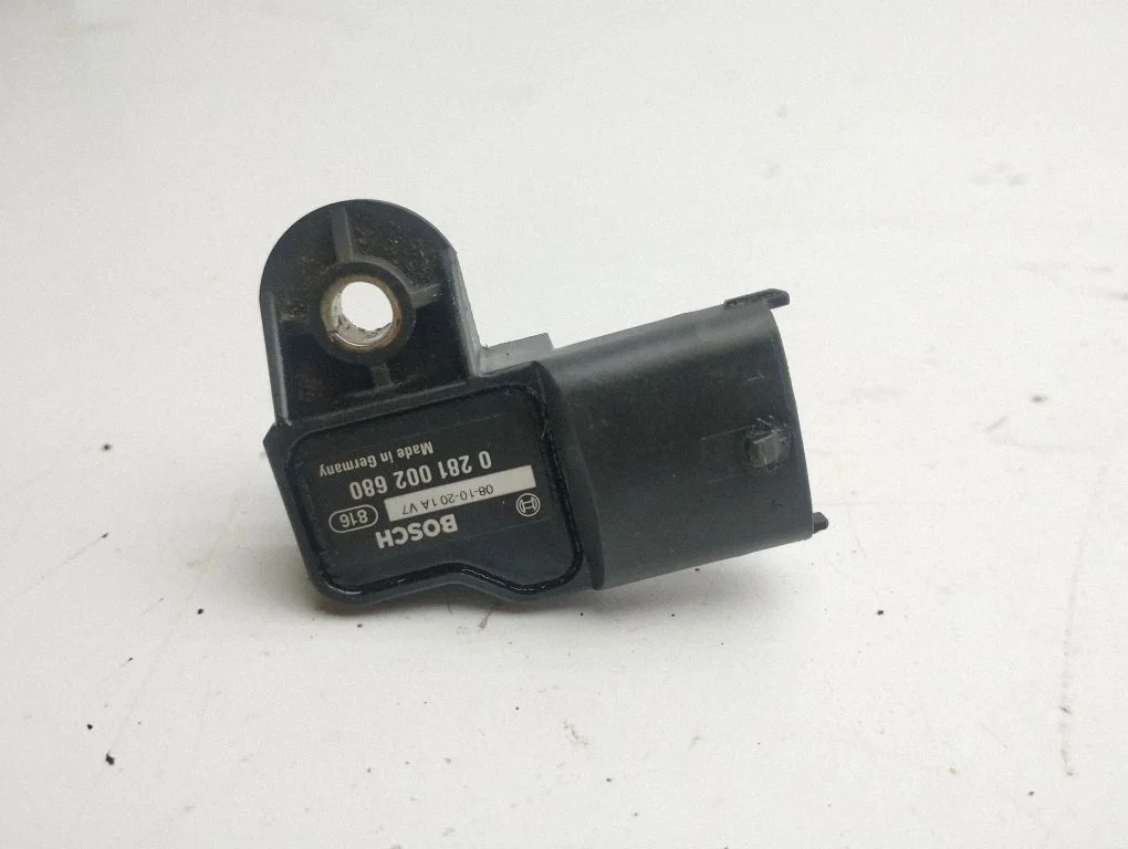 Air pressure sensor 0281002680