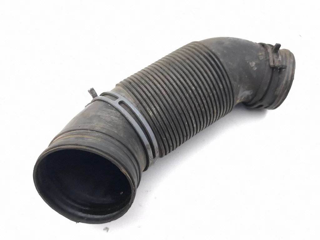 Air intake hose/pipe – Seat Alhambra (Mk1) (1996-2010)
