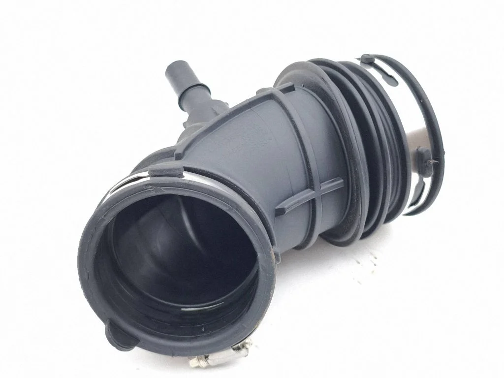 Air intake hose/pipe LX619R504MA