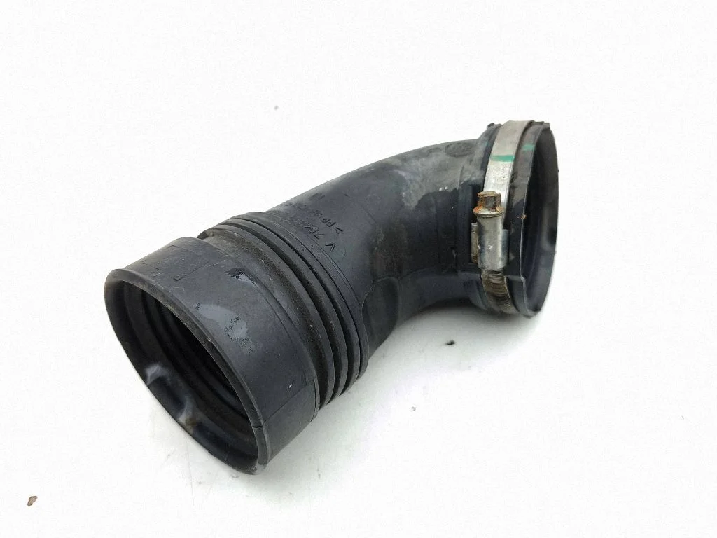 Air intake hose/pipe V7563812