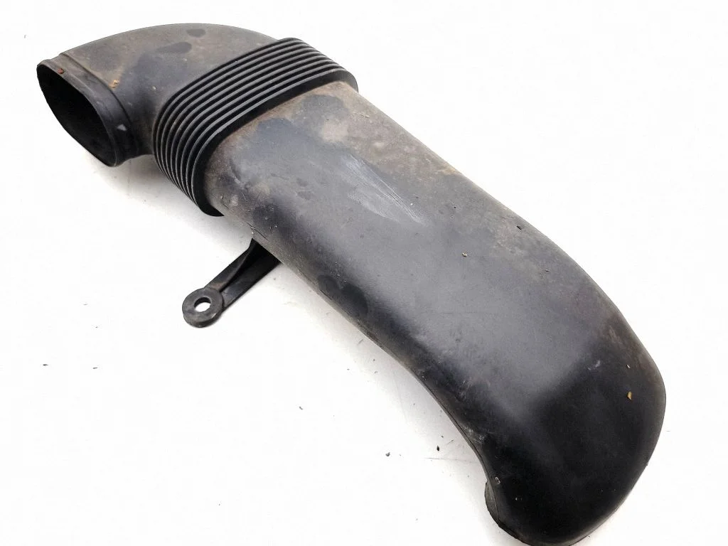 Air intake hose/pipe 7799364