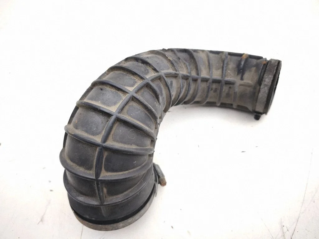 Air intake hose/pipe 08634143