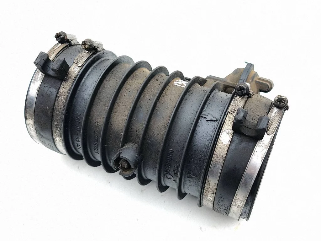 Air intake hose/pipe 9961106865