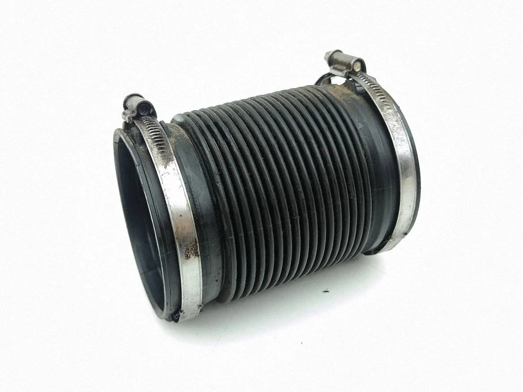 Air intake hose/pipe 1208613