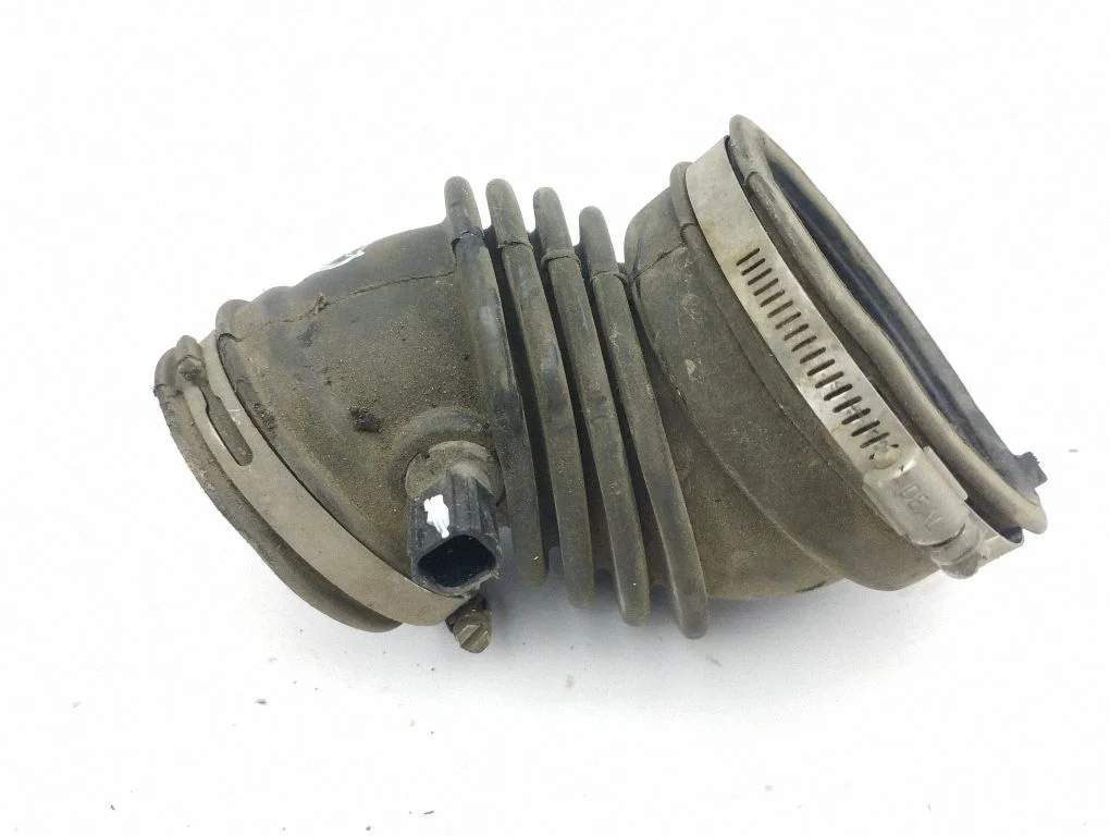 Air intake hose/pipe 04809869AC