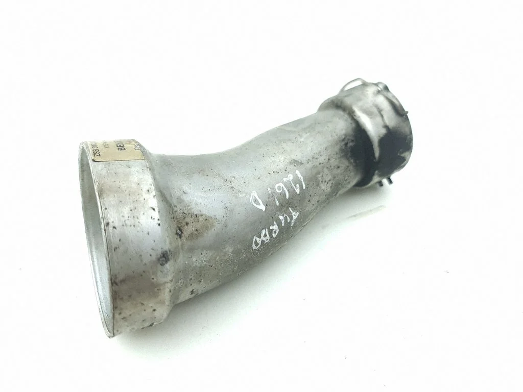 Air intake hose/pipe 3W0129654F