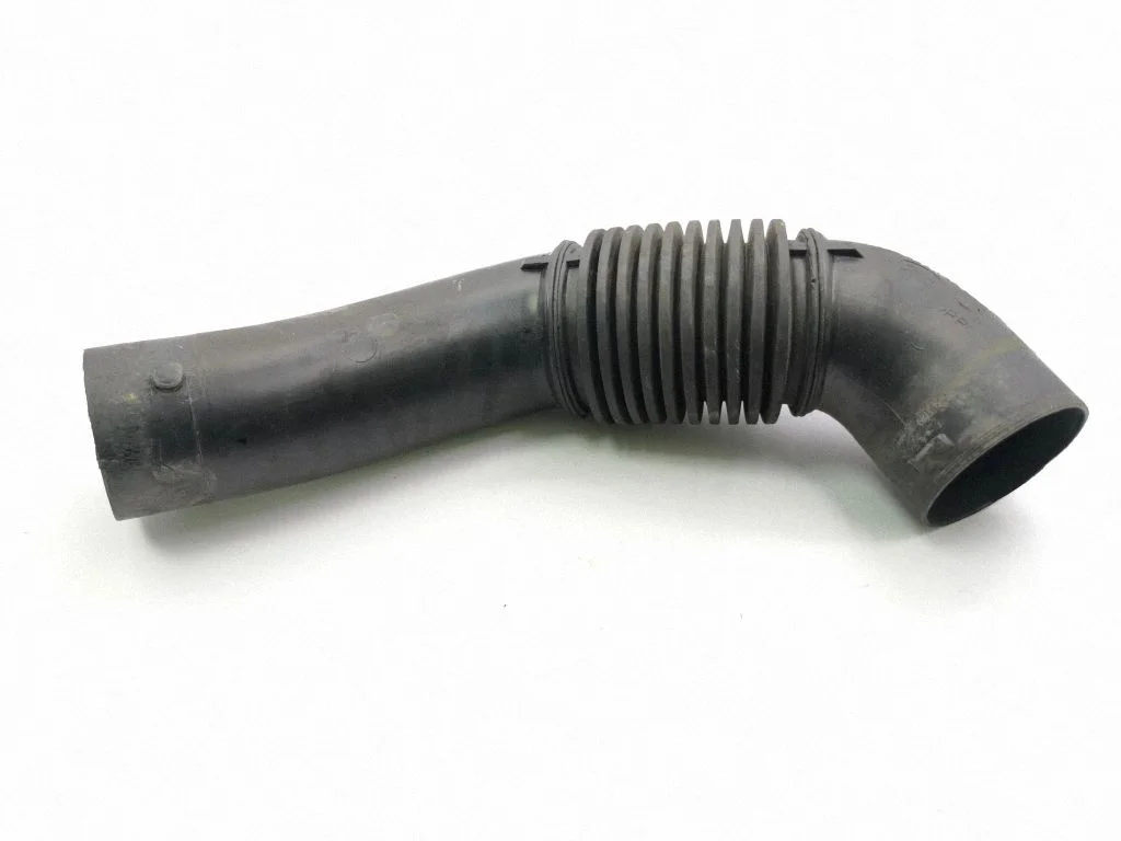 Air intake hose/pipe – Peugeot 2008 I (2013-2019)