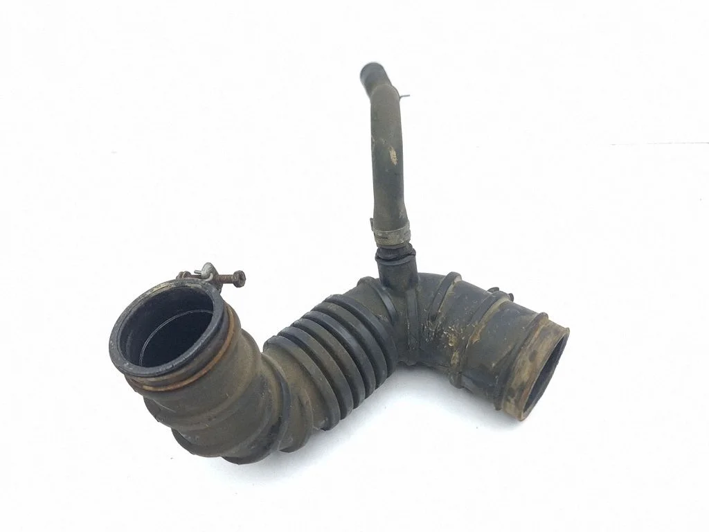 Air intake hose/pipe 1505A209