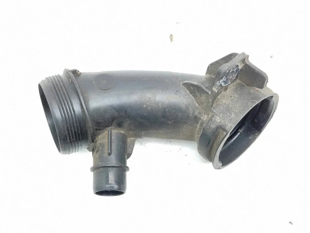 Air intake hose/pipe 9801000980