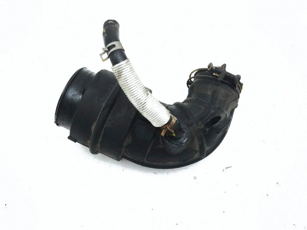Air intake hose/pipe – KIA Ceed (2018-)