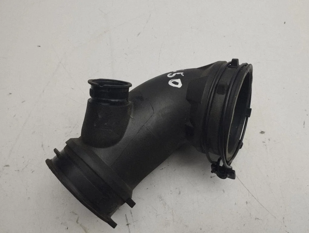 Õhu sisselaske voolik (-ud)/ toru (-d) 28138G2100