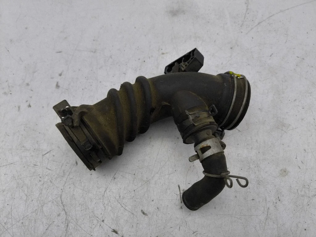Air intake hose/pipe 1788233010A1