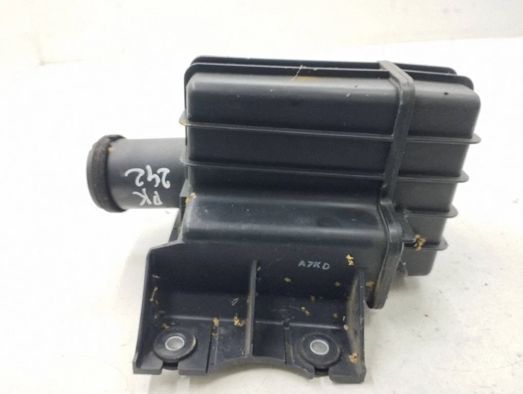 Air intake hose/pipe K3804