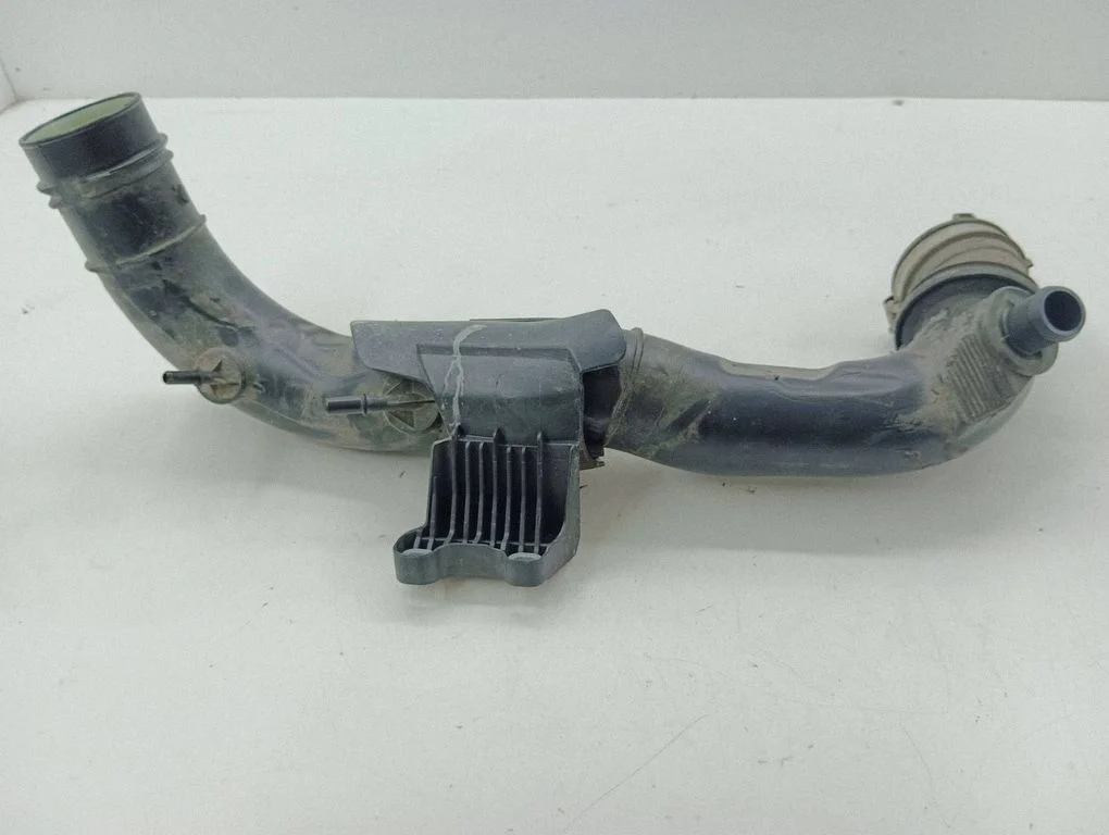 Air intake hose/pipe JX619C623CC