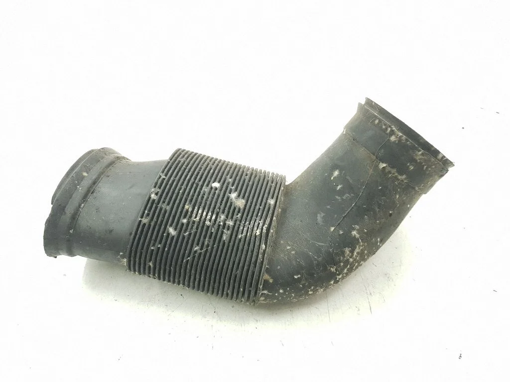 Air intake hose/pipe A6130940087