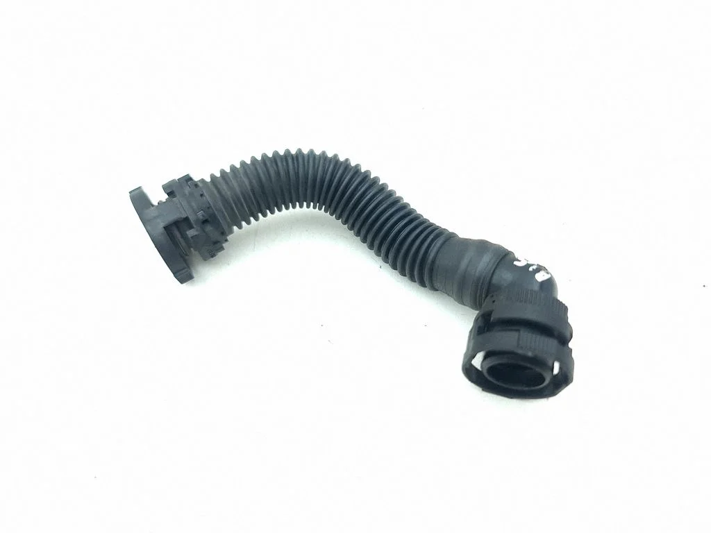 Kartera ventilācijas šļūtene 04L103493
