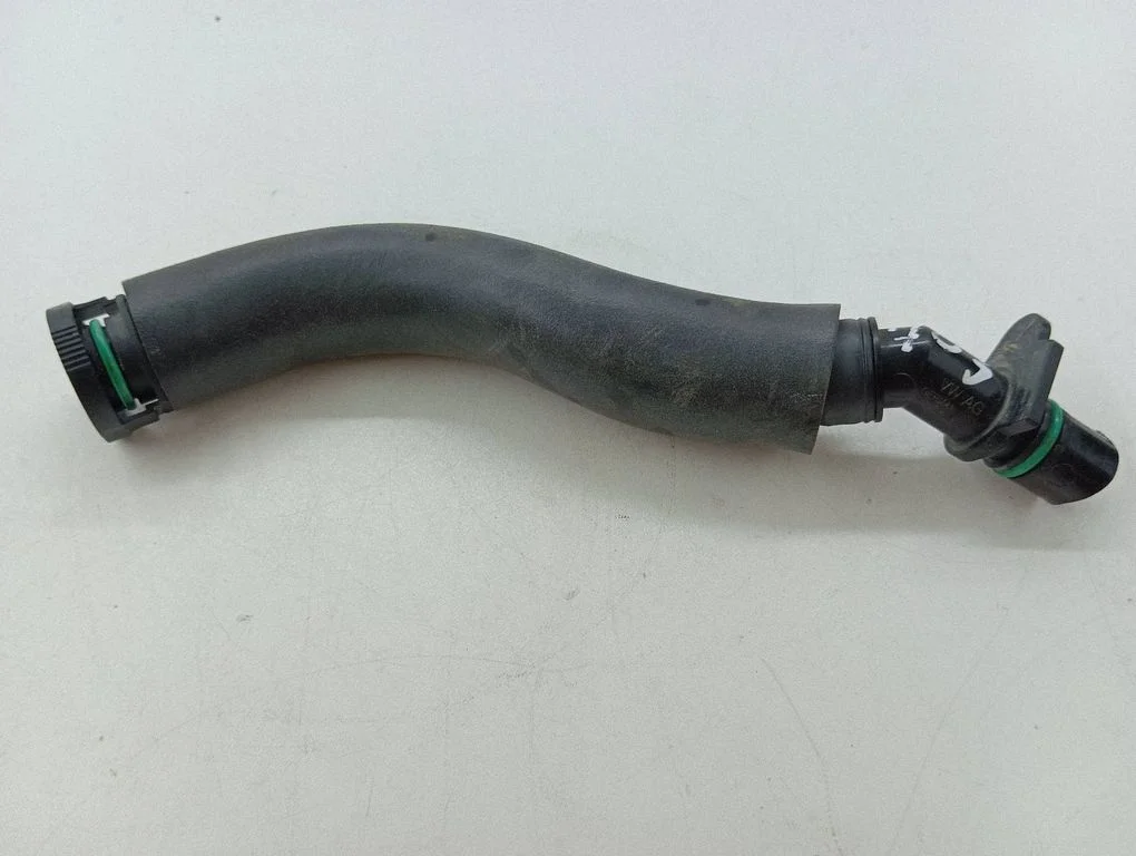 Breather hose/pipe 05C103202
