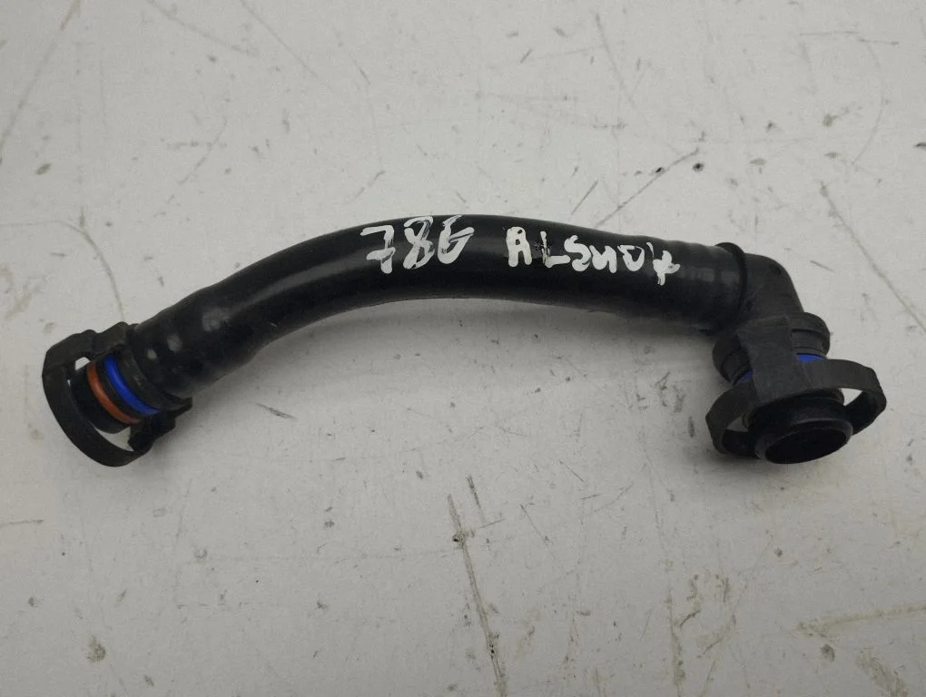 Breather hose/pipe 05C133352AG