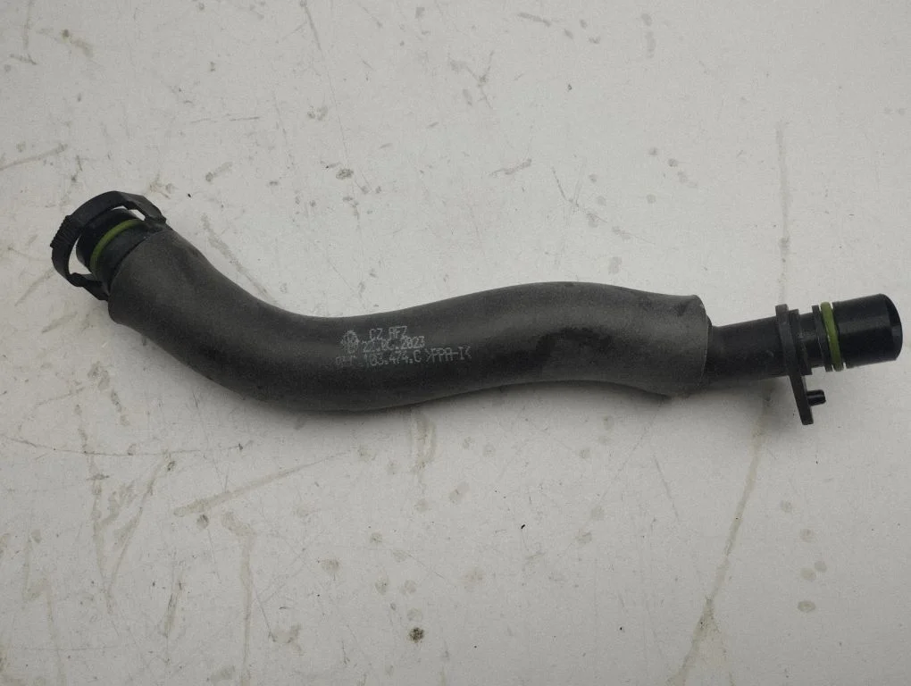 Breather hose/pipe 05C103474C