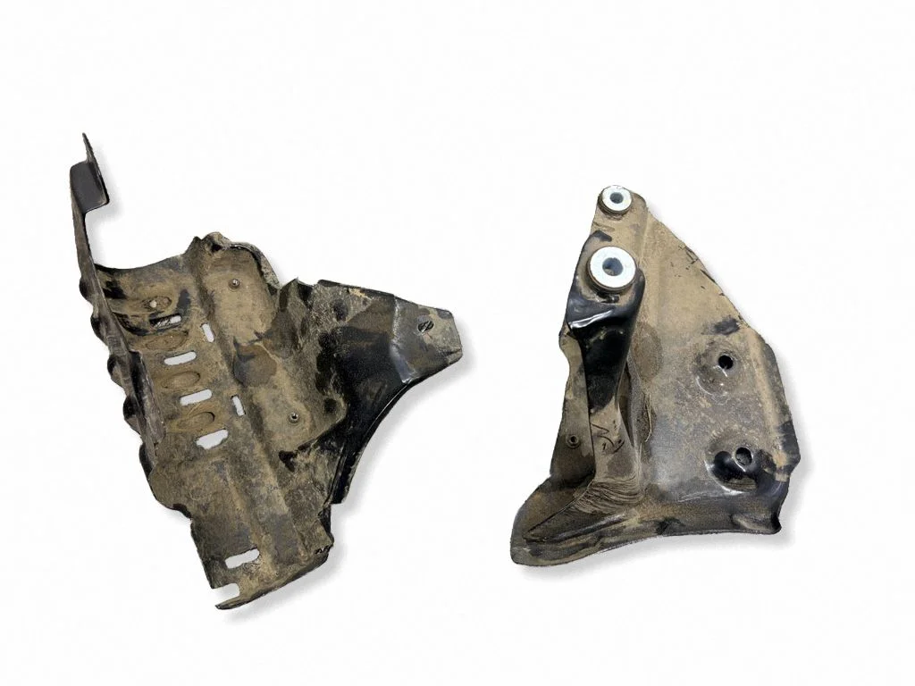 Fuel tank bottom protection M8E27F01FAC