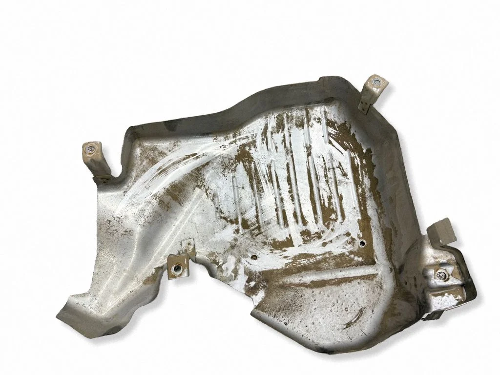 Fuel tank bottom protection M8E25J236AD