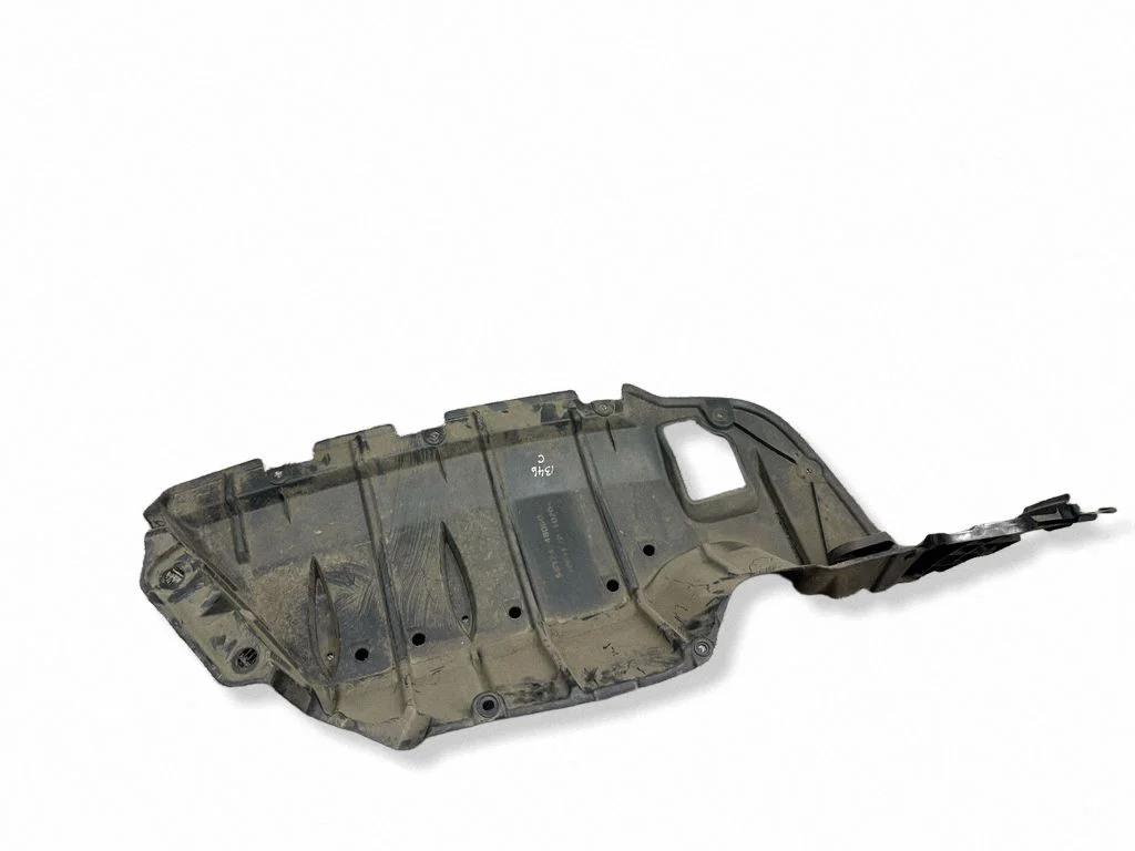 Fuel tank bottom protection – Lexus RX 450H (2016-)