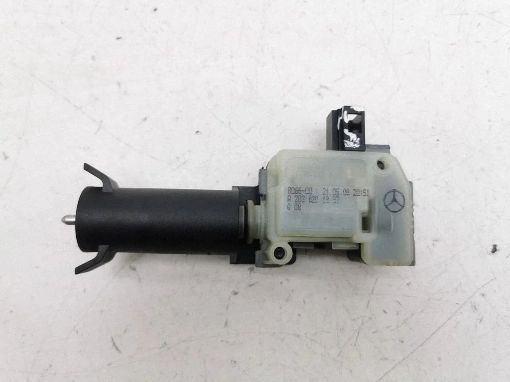 Fuel tank cap lock A2038201997