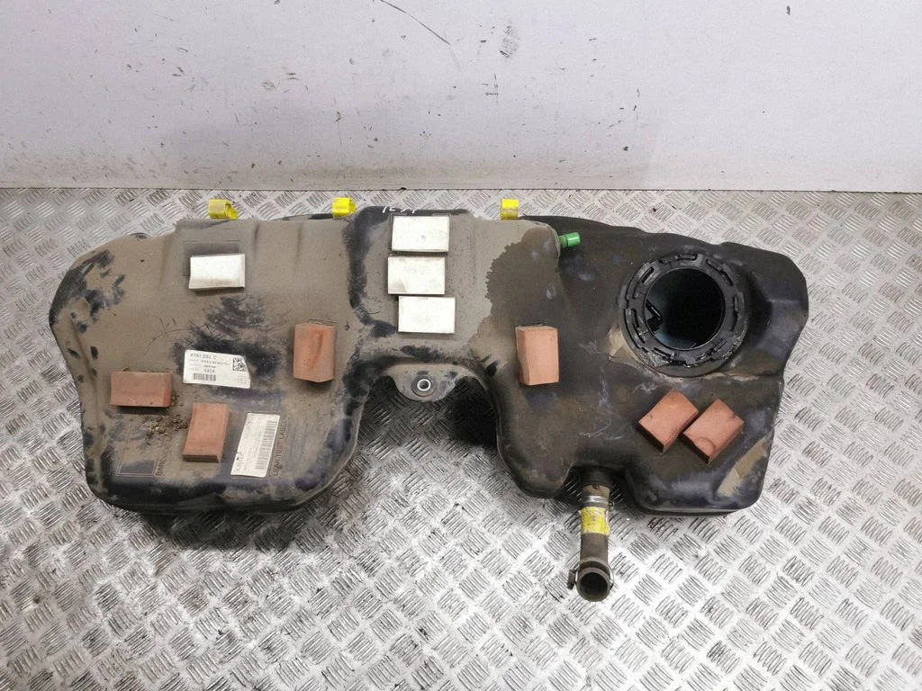 Fuel tank HK839K007DJ
