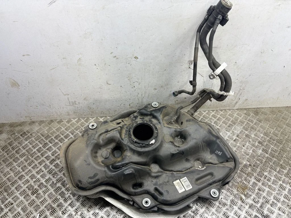 Zbiornik paliwa 77100F4190