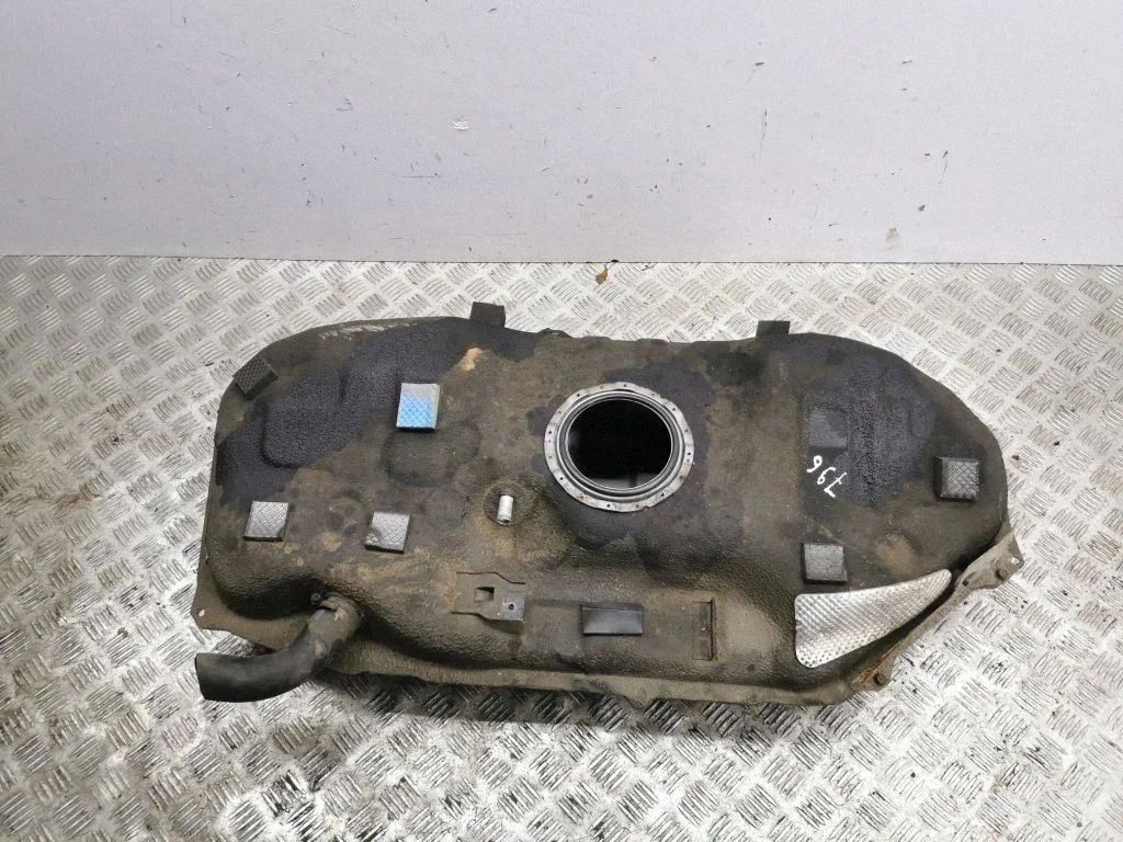 Degvielas tvertne 31100H8420